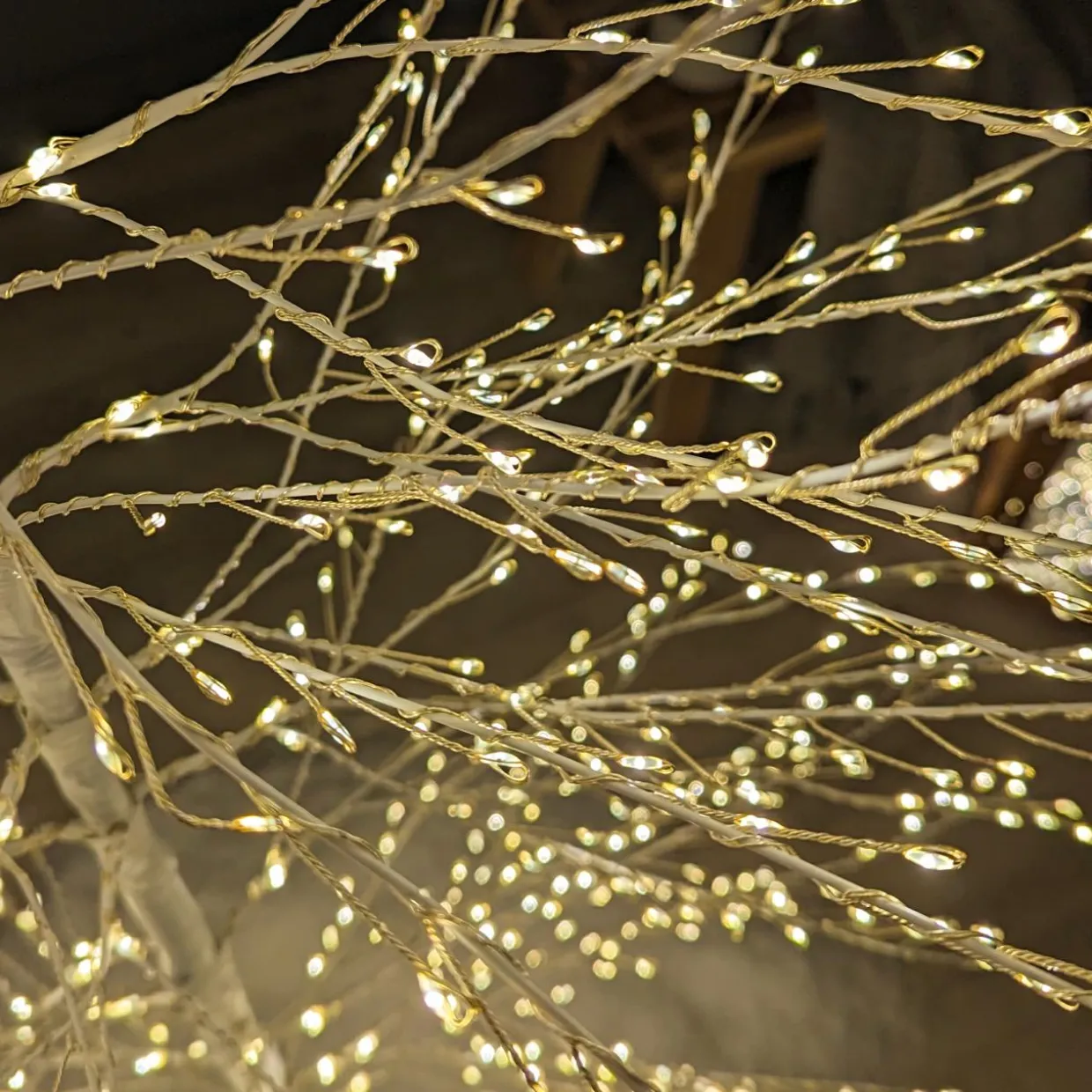 Arbre lumineux 1755 LED (H180 cm) Christmas Luxe Blanc et blanc chaud