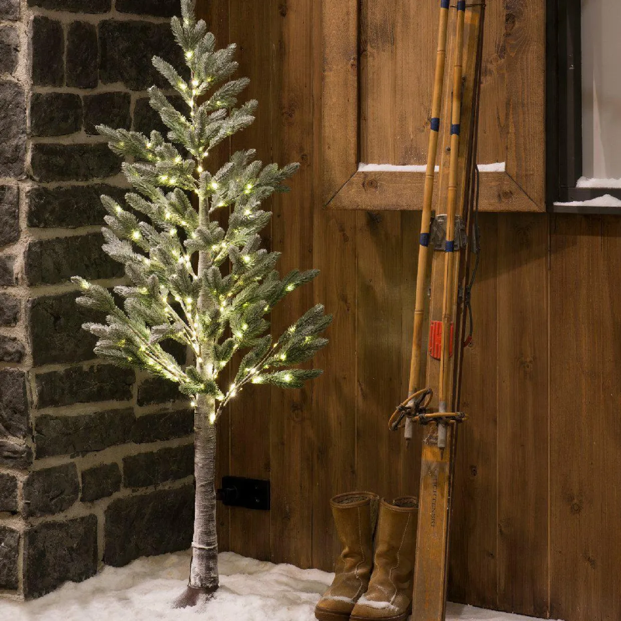 Arbre lumineux 96 LED (H180 cm) Pin Clarius enneigé Blanc chaud