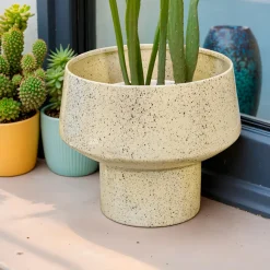 Cache-pot en métal (H20 cm) Terrazzo Beige