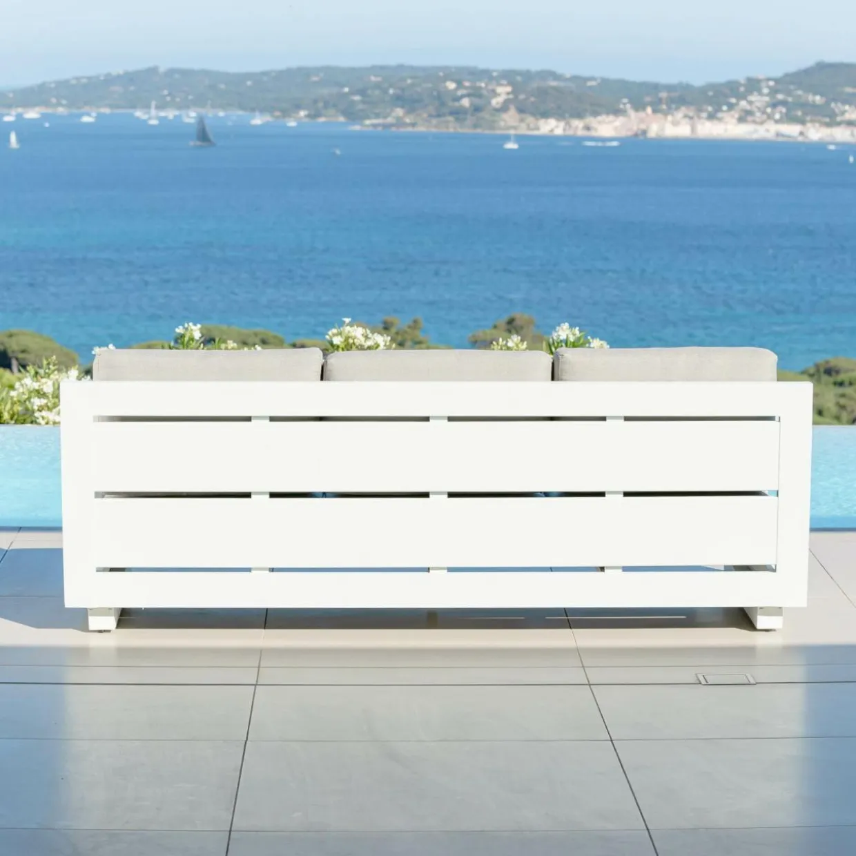 Canapé de jardin en aluminium 3 places Elba Blanc et taupe