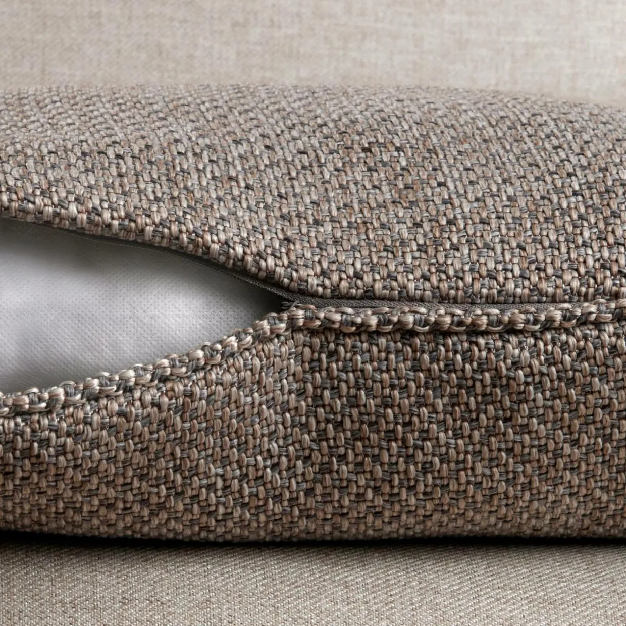 Coussin carré effet chiné (50 x 50 cm) James Gris galet