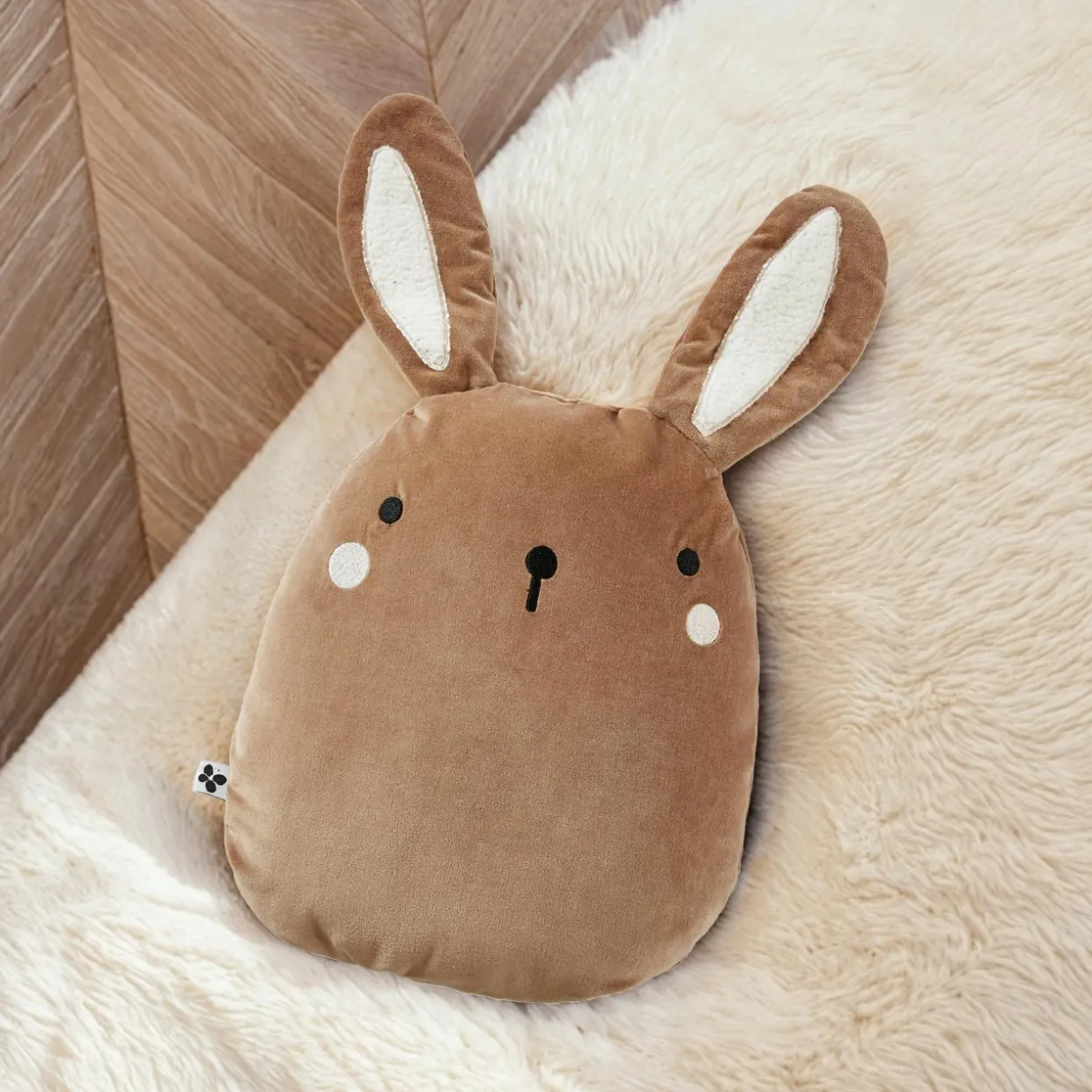 Coussin enfant lapin velours (40 x 45 cm) Pompon Marron