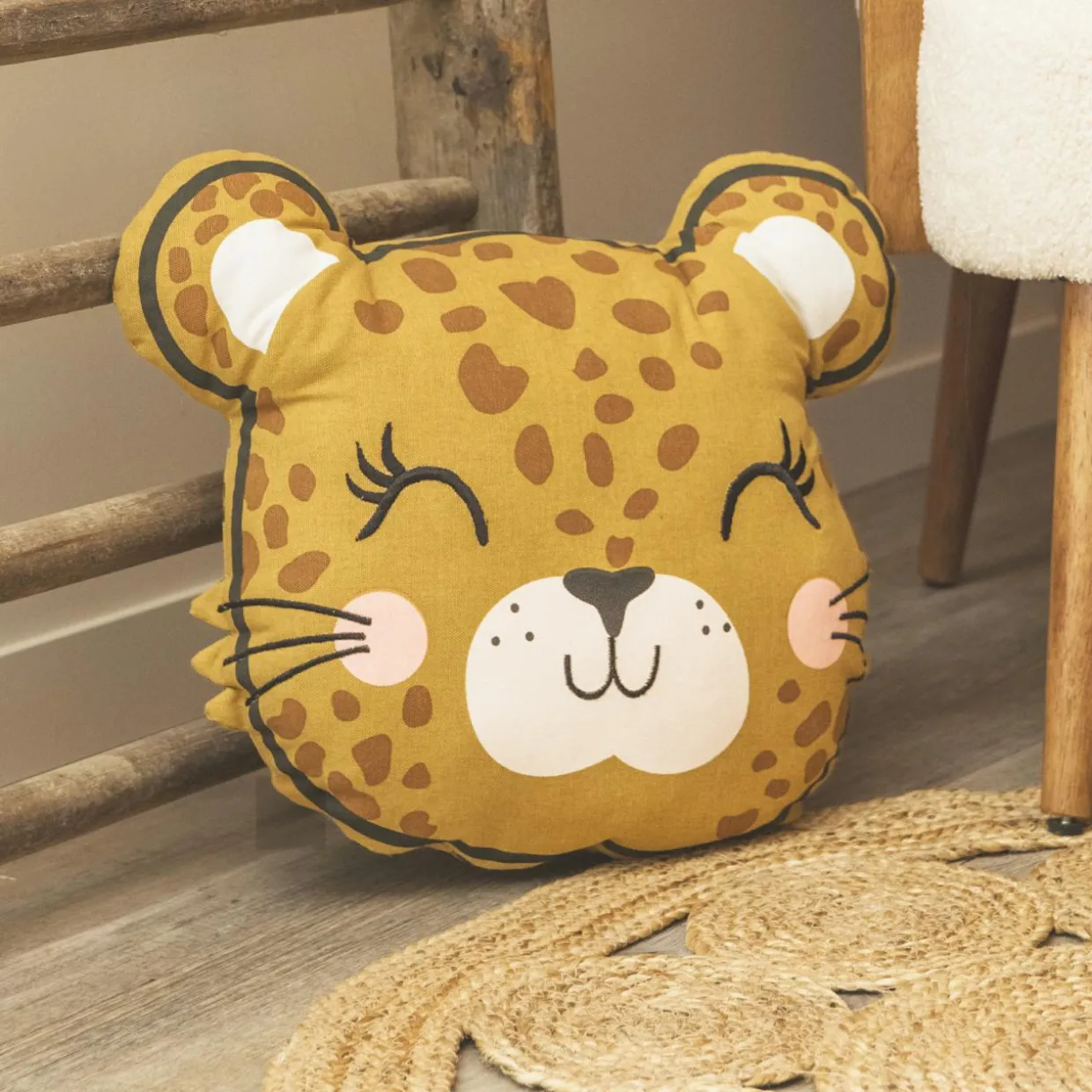 Coussin rectangulaire enfant coton (45 x 40 cm) Lola Caramel
