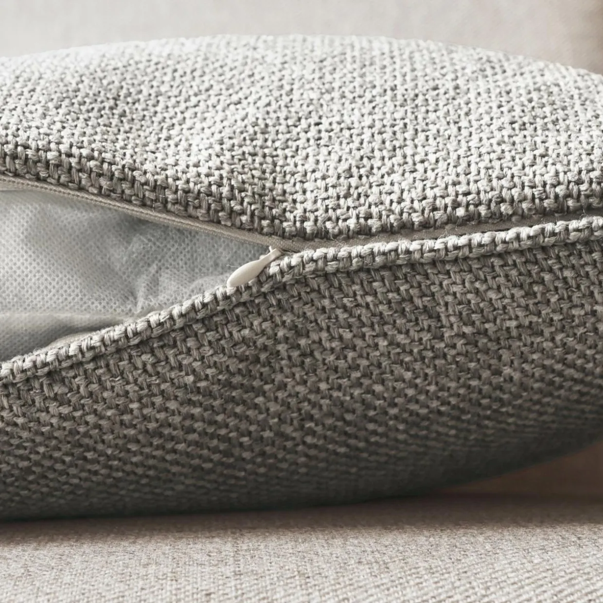 Coussin rectangulaire tissé (40 x 60 cm) Alba Taupe