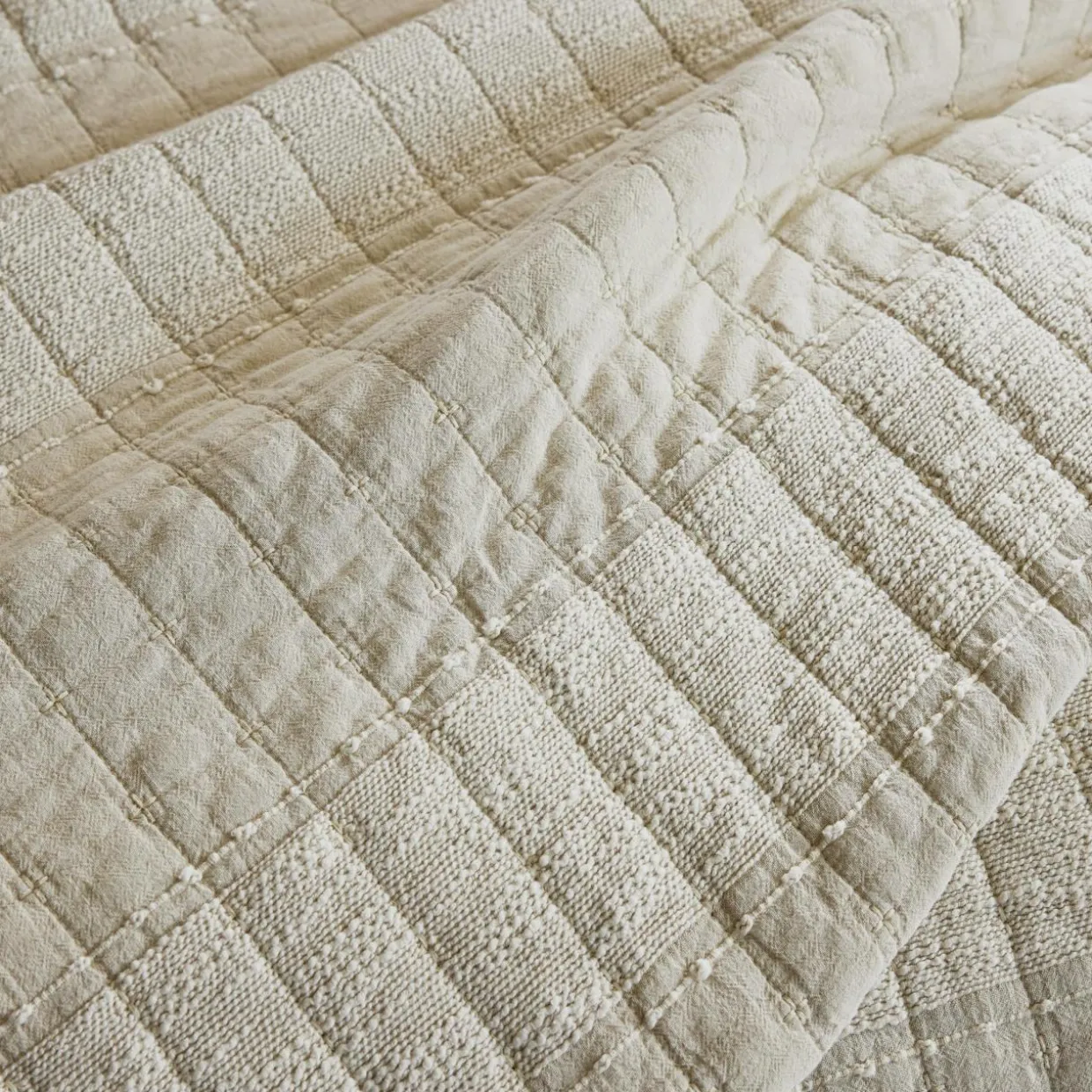 Couvre-lit coton matelassé (220 x 240 cm) Lena Beige sable