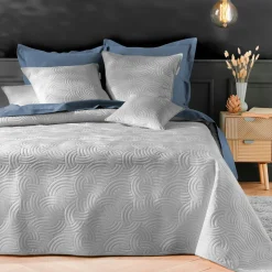 Couvre-lit matelassé et deux taies d'oreiller (240 x 260 cm) Solange Gris