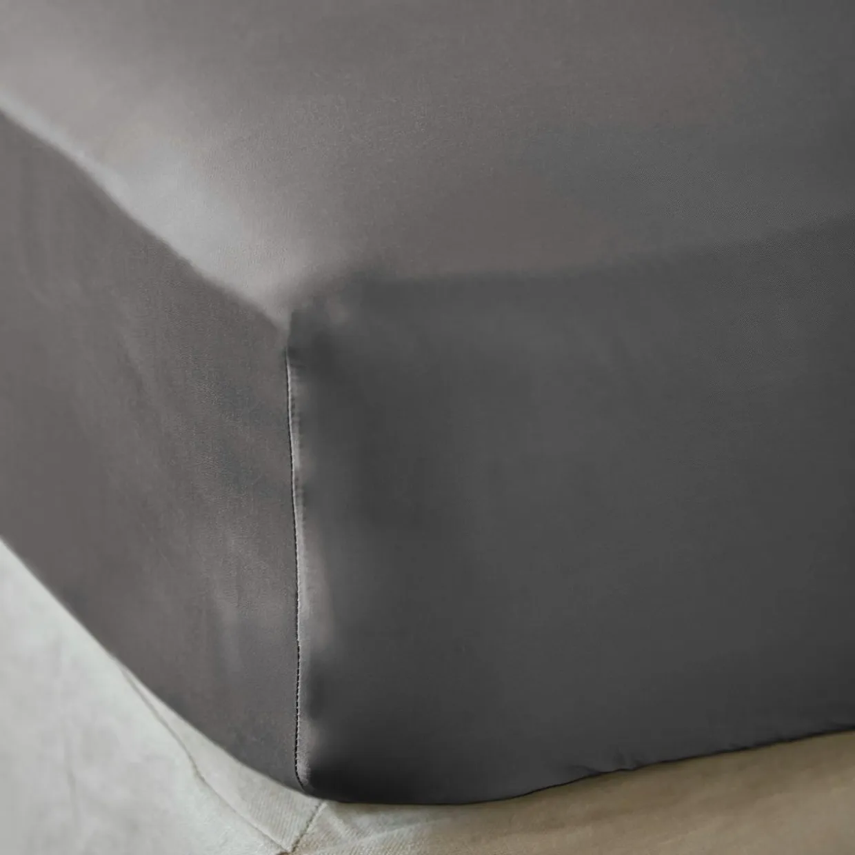 Drap housse satin de bambou (200 x 200 cm) Sienna Gris granit