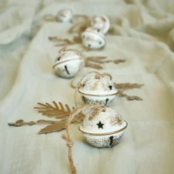 Guirlande déco en métal (120 cm) Clochettes et houx Beige