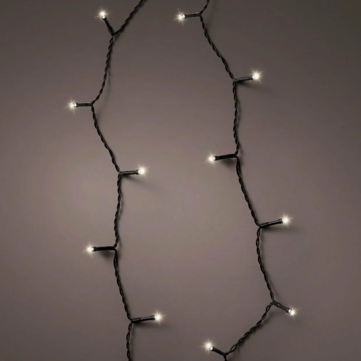 Guirlande lumineuse à piles 14,30 m 192 LED câble noir Durawise Blanc chaud