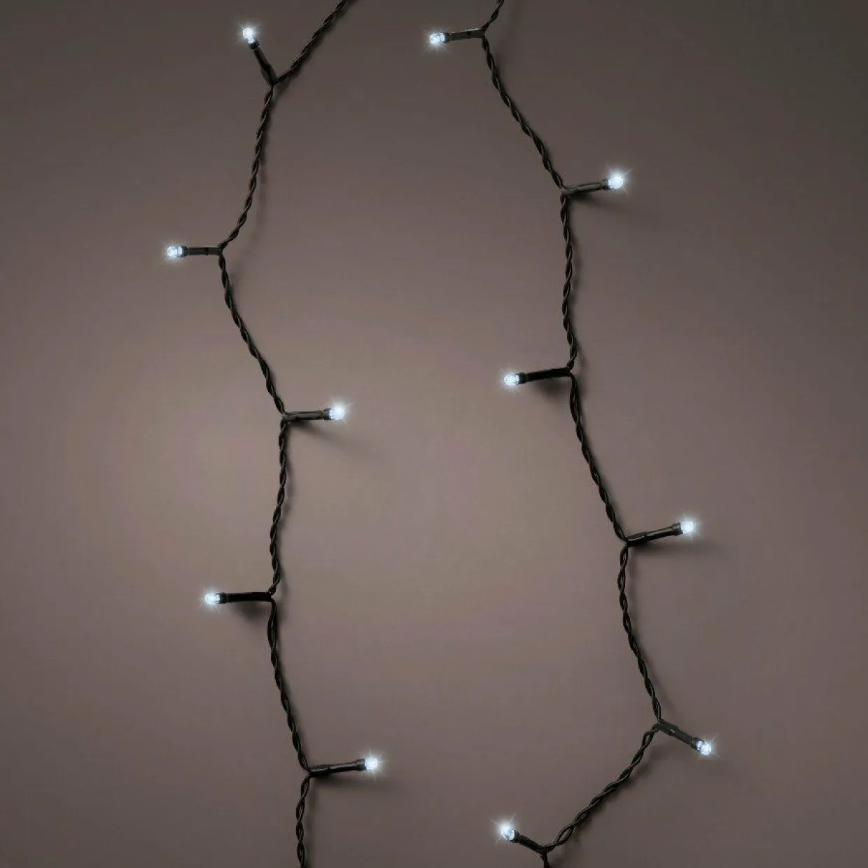 Guirlande lumineuse à piles 7,10 m 96 LED câble noir Durawise Blanc froid
