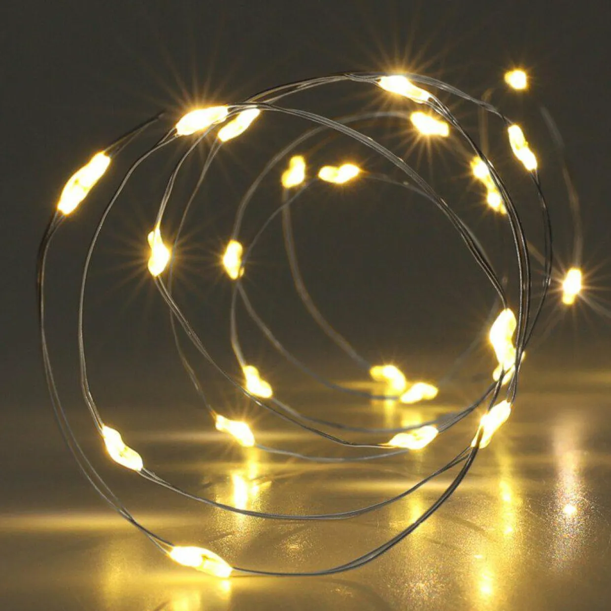 Guirlande lumineuse à piles 4 m 80 Micro LED câble argent Minuteur Blanc chaud