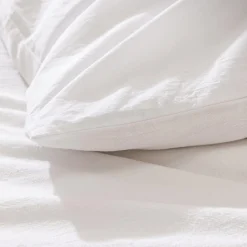 Housse de couette et deux taies d'oreiller coton (260 x 240 cm) Meline Blanc