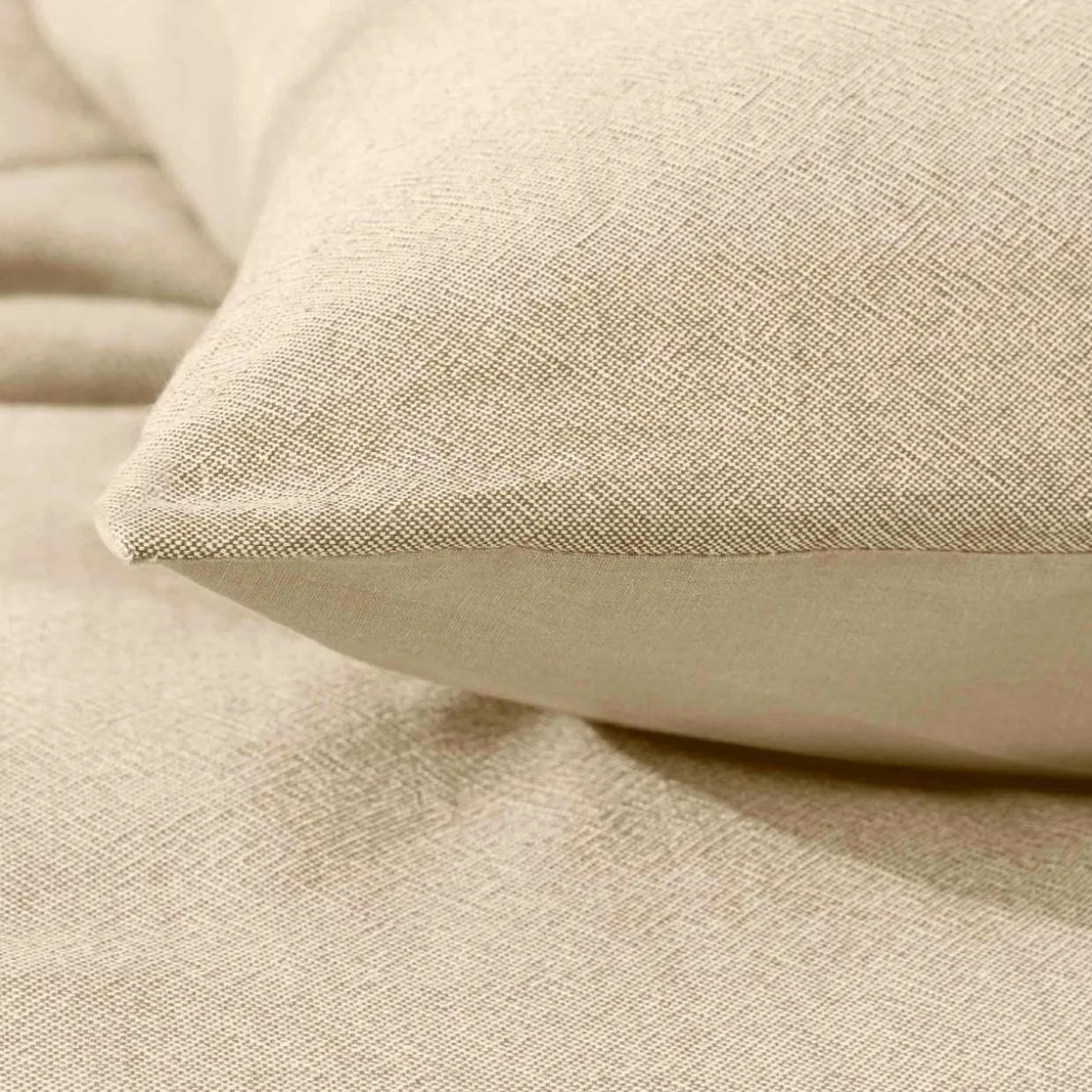 Housse de couette et deux taies d'oreiller coton (240 x 220 cm) Meline Beige sable