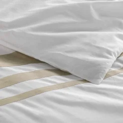 Housse de couette et deux taies coton (240 x 220 cm) Margaux Blanche