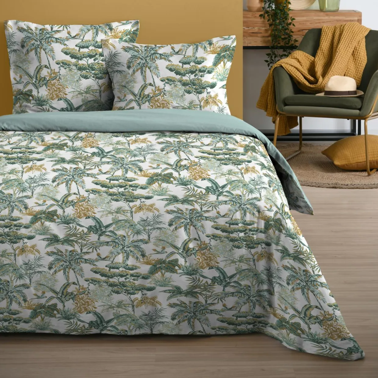 Housse de couette et deux taies coton (260 x 240 cm) Mafate Verte