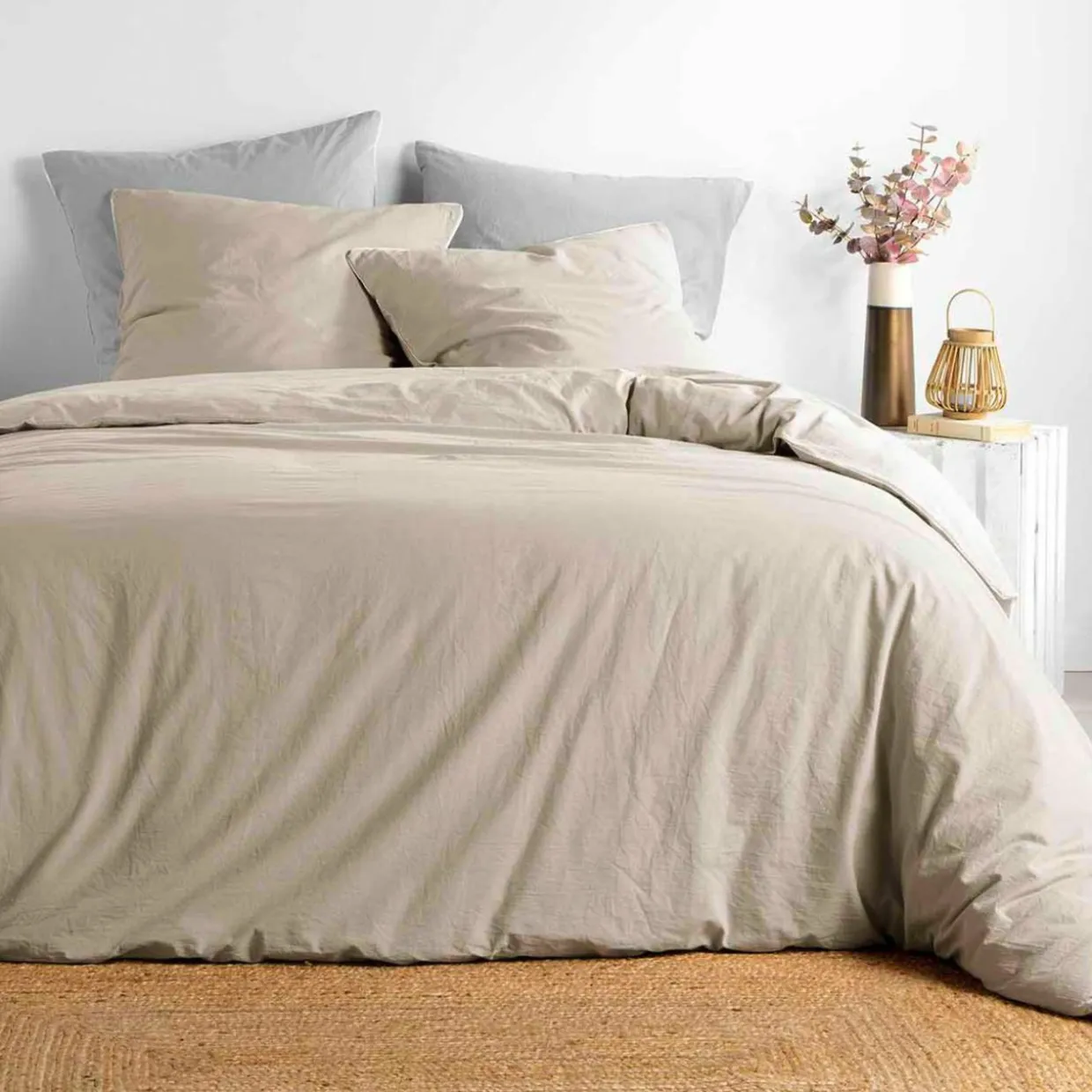 Housse de couette et deux taies coton lavé (240 x 220 cm) Linette Beige
