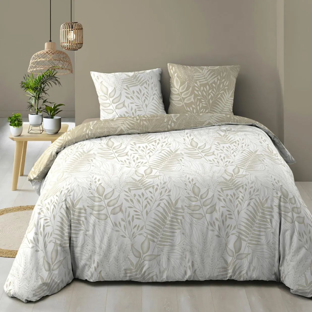 Housse de couette et deux taies coton (260 x 240 cm) Cassia Beige