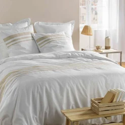 Housse de couette et deux taies coton (260 x 240 cm) Margaux Blanche