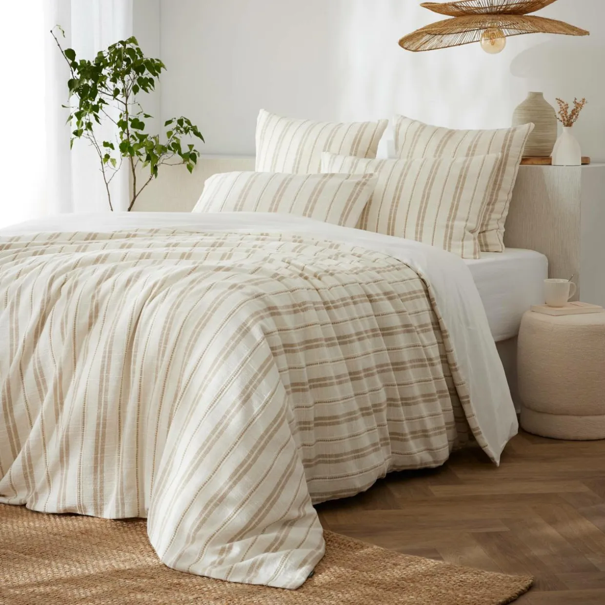 Housse de couette réversible coton texturé et percale (240 x 220 cm) Alice Ficelle
