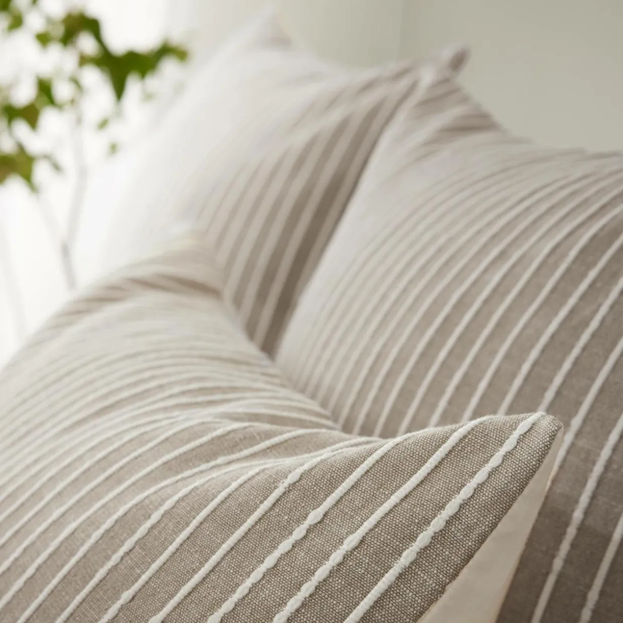 Housse de couette réversible coton texturé et percale (260 x 240 cm) Alice Ecru