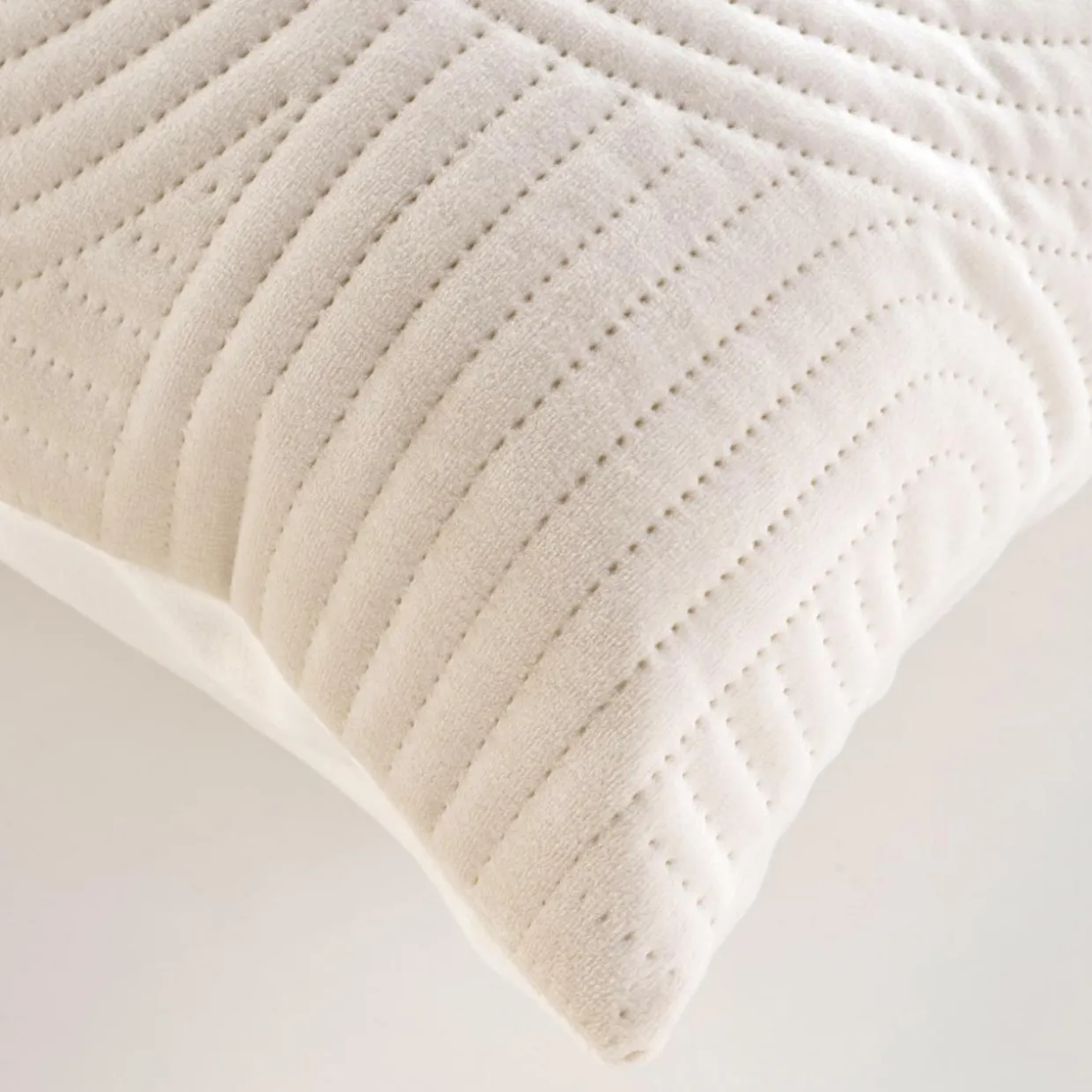 Housse de coussin carrée velours (40 x 40 cm) Circles Ecru