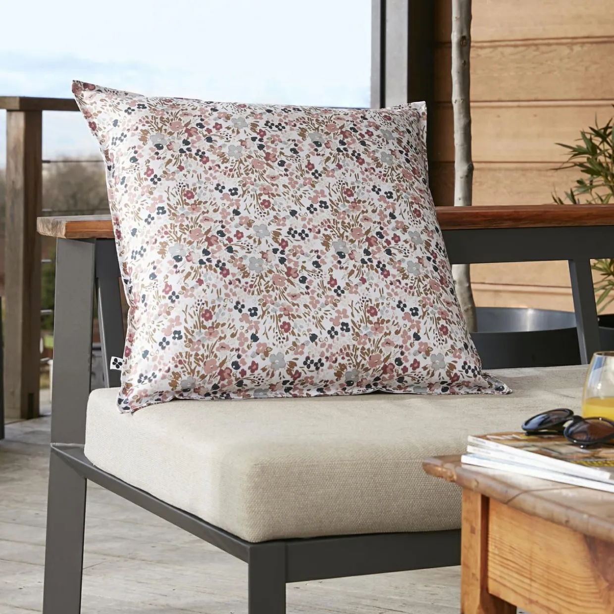 Housse de coussin extérieur carrée (60 x 60 cm) Capucine Beige
