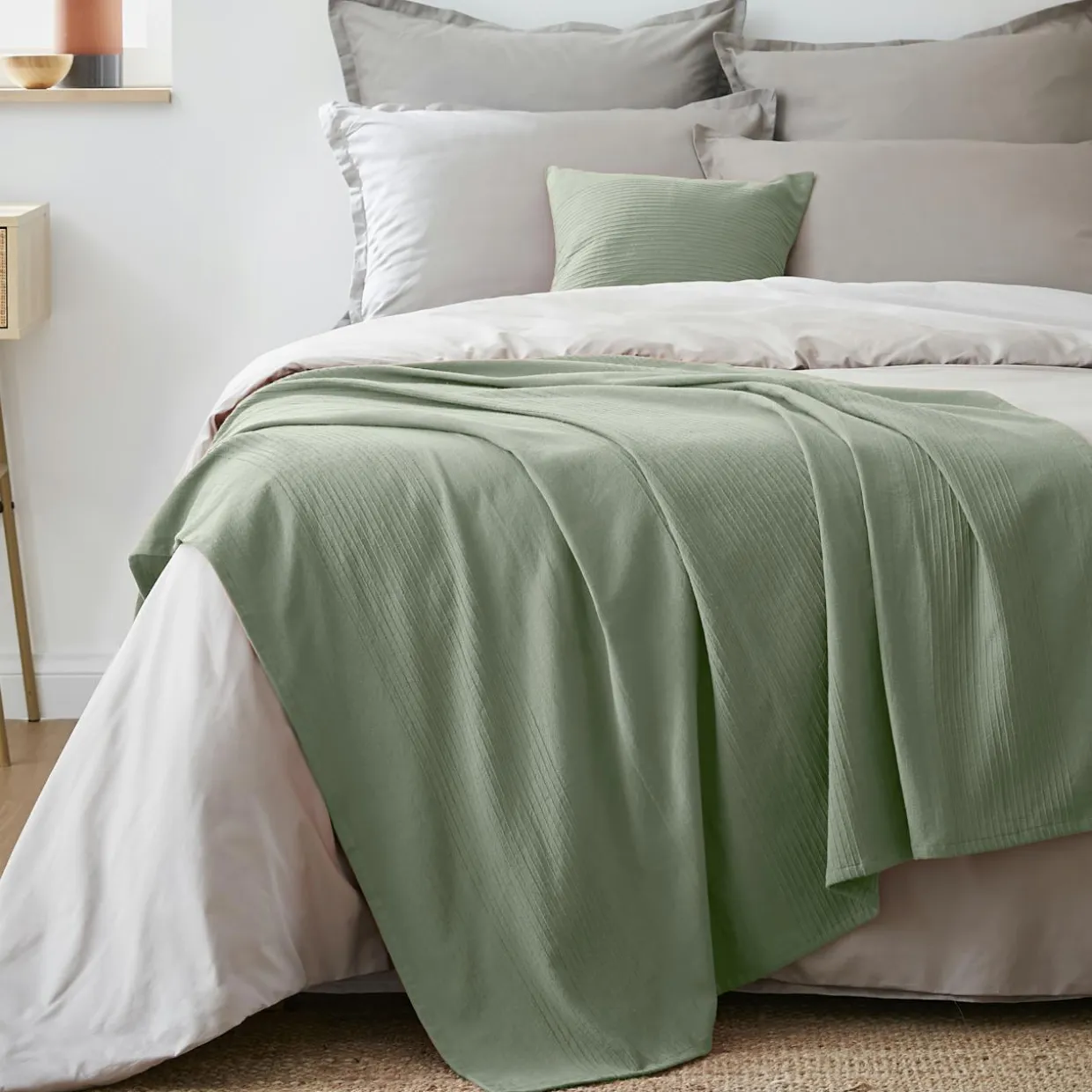 Jeté de lit coton tissé (130 x 160 cm) Léa Vert romarin