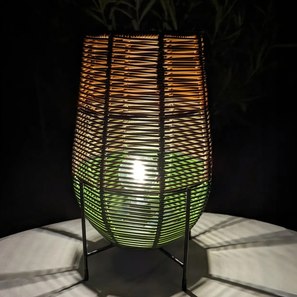 Lampe de table solaire LED (H31 cm) Vernazza Multicolore