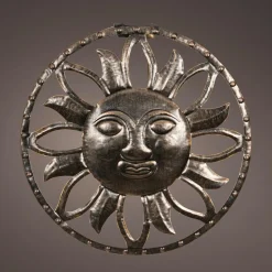 Lampe murale solaire en métal (D37 cm) Dieu soleil Or pâtiné et blanc chaud