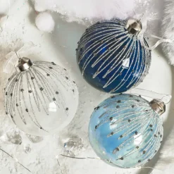 Lot de 12 boules de Noël en verre (D80 mm) Perles d'hiver Bleu