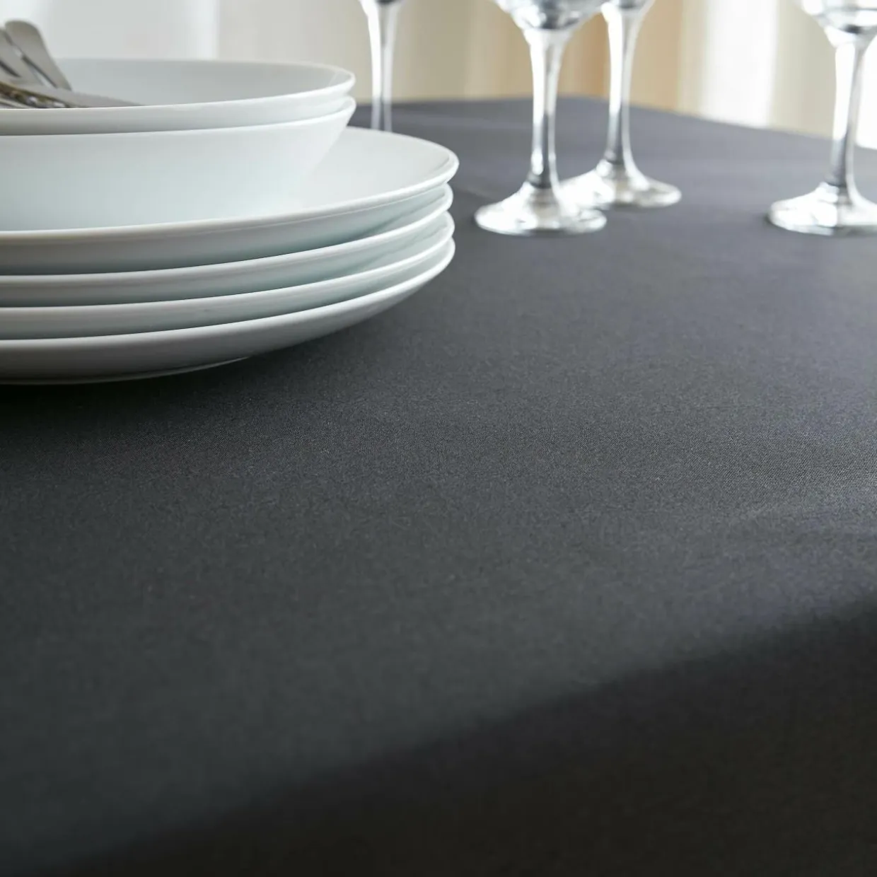 Nappe rectangulaire anti tache (140 x 250 cm) Elise Noire