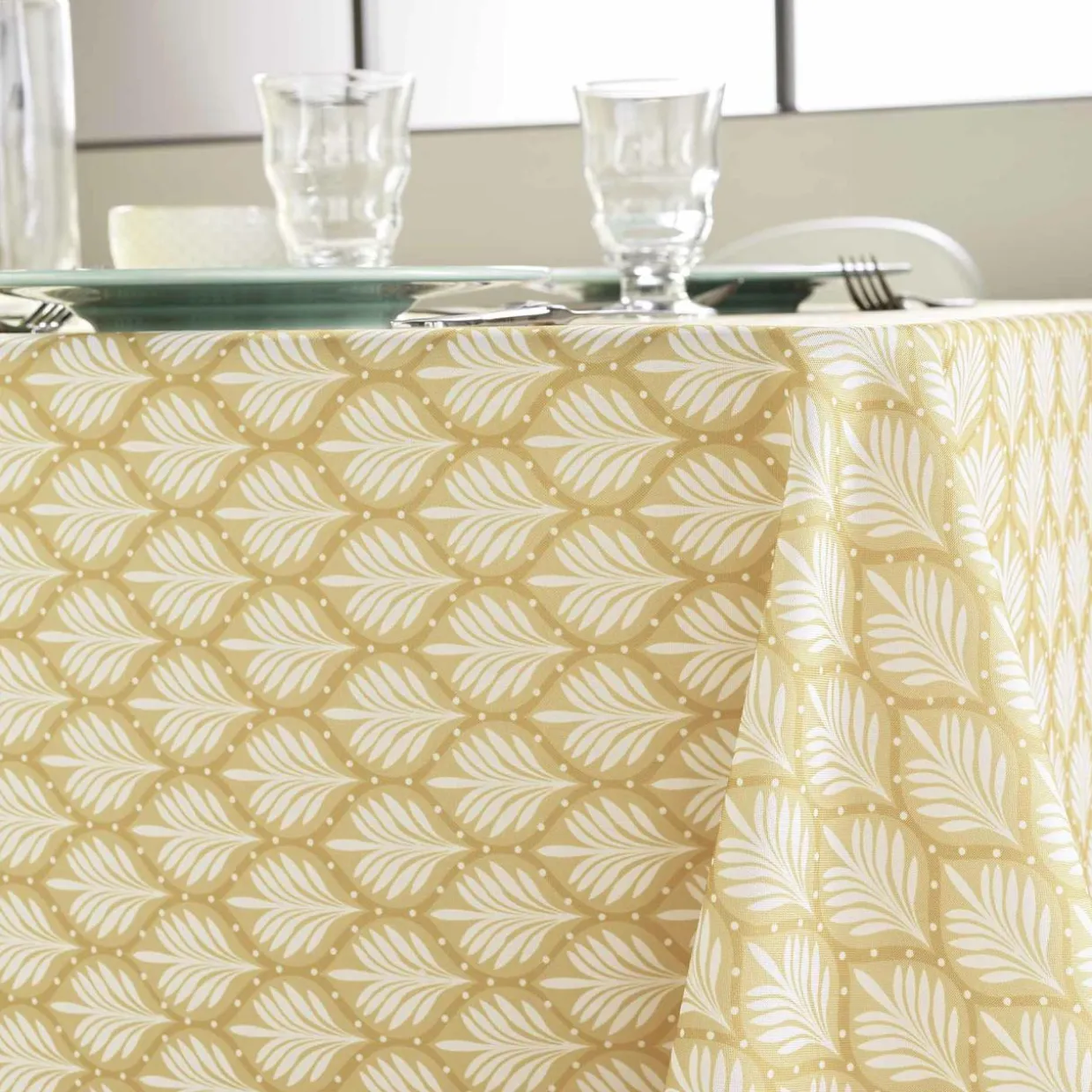 Nappe rectangulaire anti tache (145 x 240 cm) Davia Jaune ocre