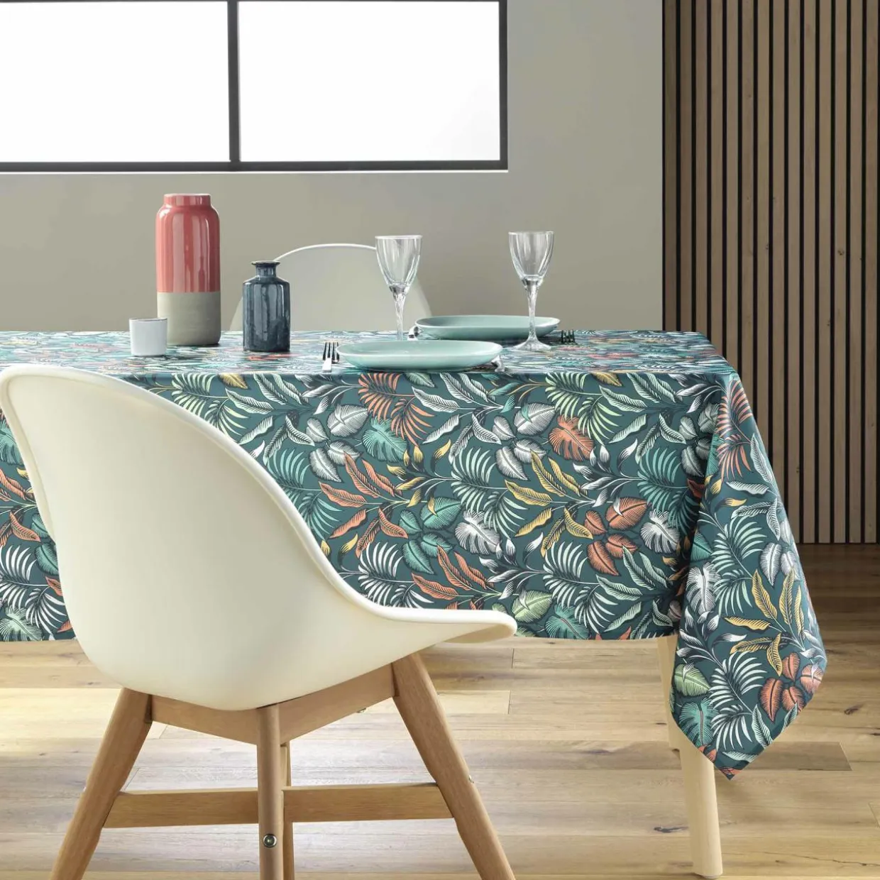 Nappe rectangulaire anti tache (145 x 240 cm) Stylis Bleue