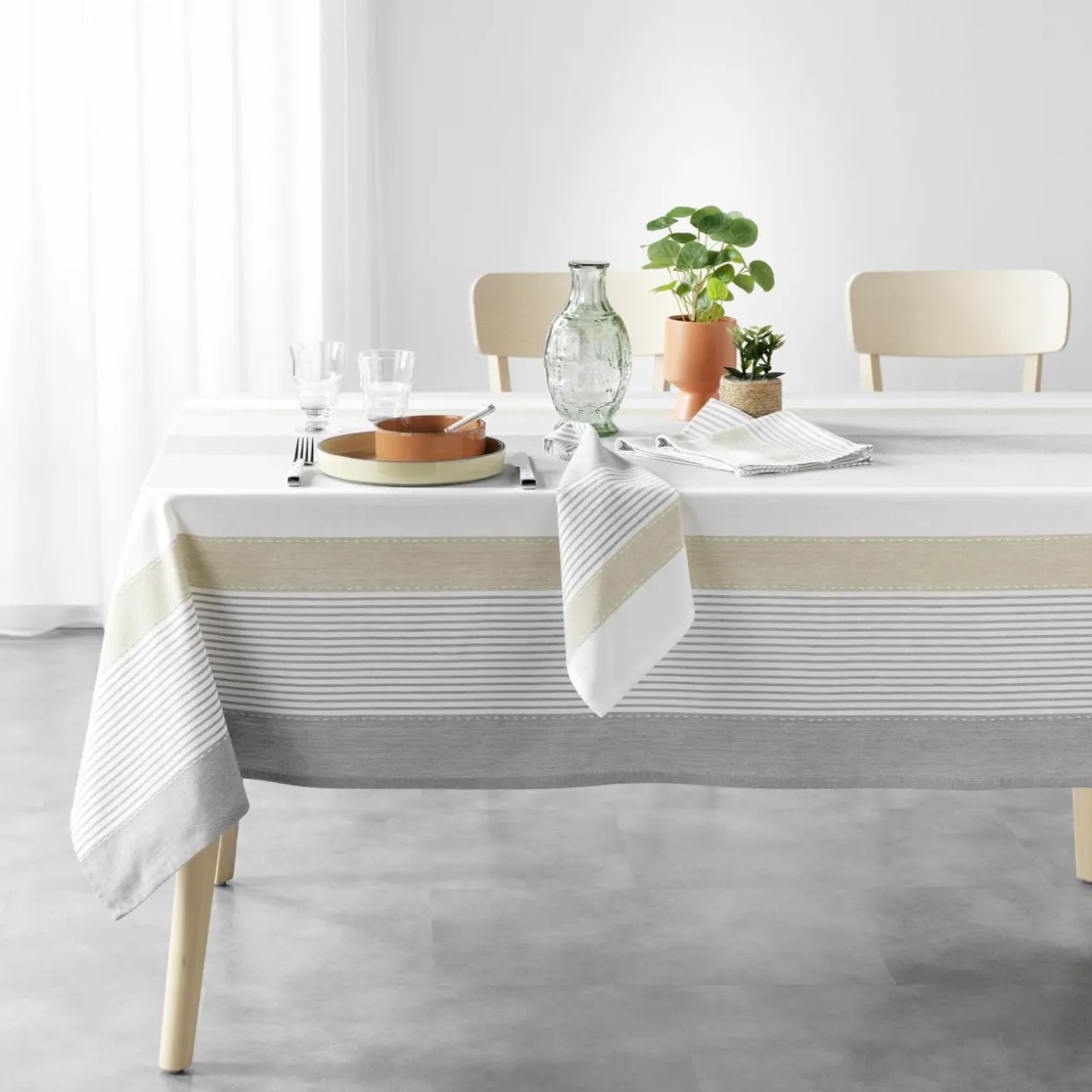 Nappe rectangulaire coton tissé (140 x 240 cm) Iliade Blanche