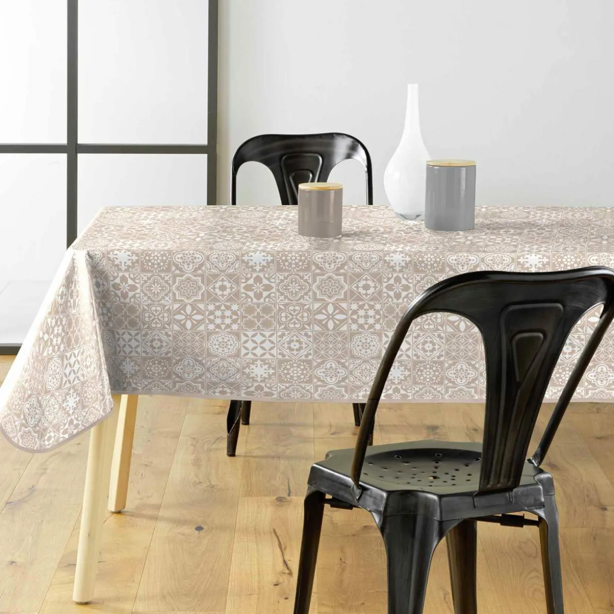 Nappe rectangulaire enduite PVC (140 x 240 cm) Carella Blanche