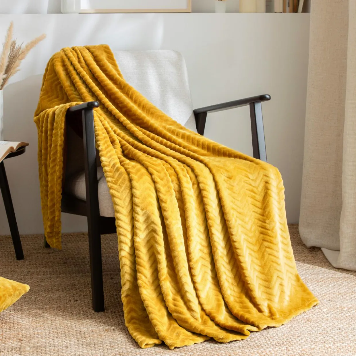Plaid doux flanelle (125 x 150 cm) Zag Jaune moutarde