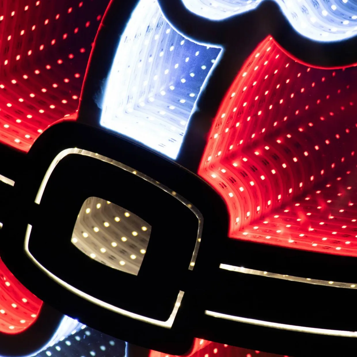 Père Noël lumineux 891 LED (H120 cm) Infinity Blanc froid et multicolore