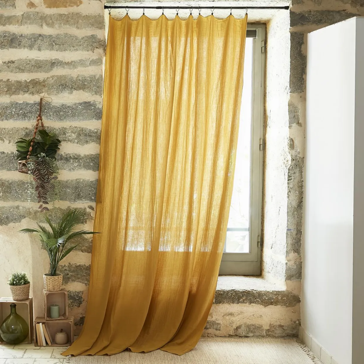 Rideau gaze de coton ajustable (140 x max 300 cm) Gaïa Jaune safran