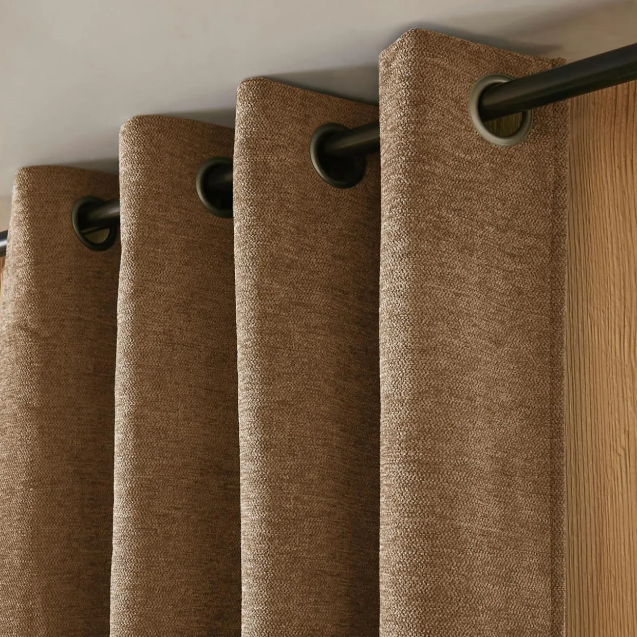 Rideau occultant isolant Total Blackout (140 x 180 cm) Magnus Camel