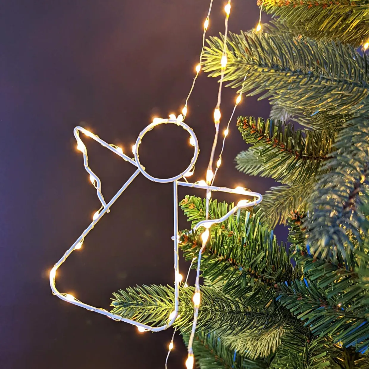 Rideau pour sapin Micro Led H2,10 m 762 LED Ange Blanc très chaud