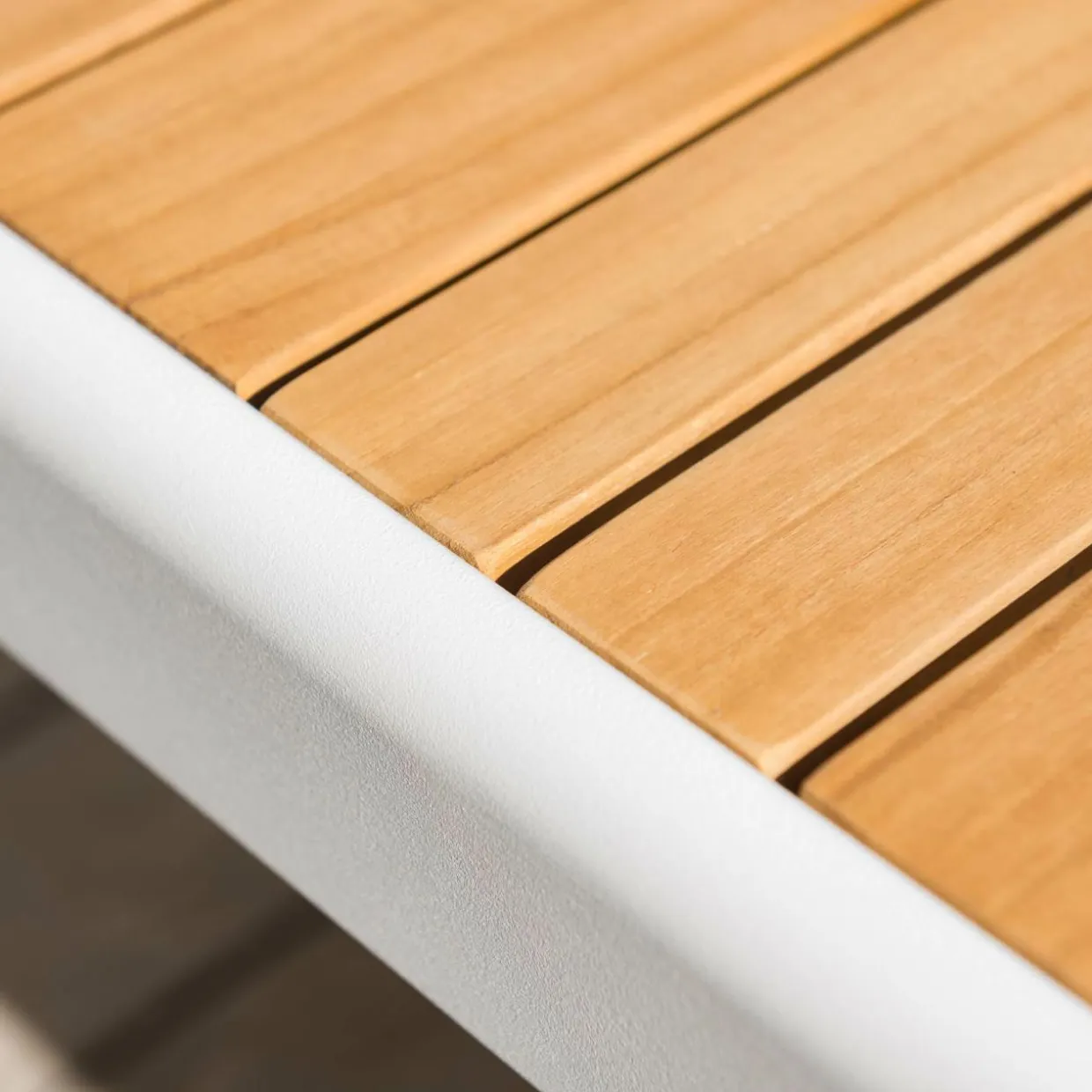 Salon de jardin aluminium et bois teck 5 places Bali Blanc et gris clair