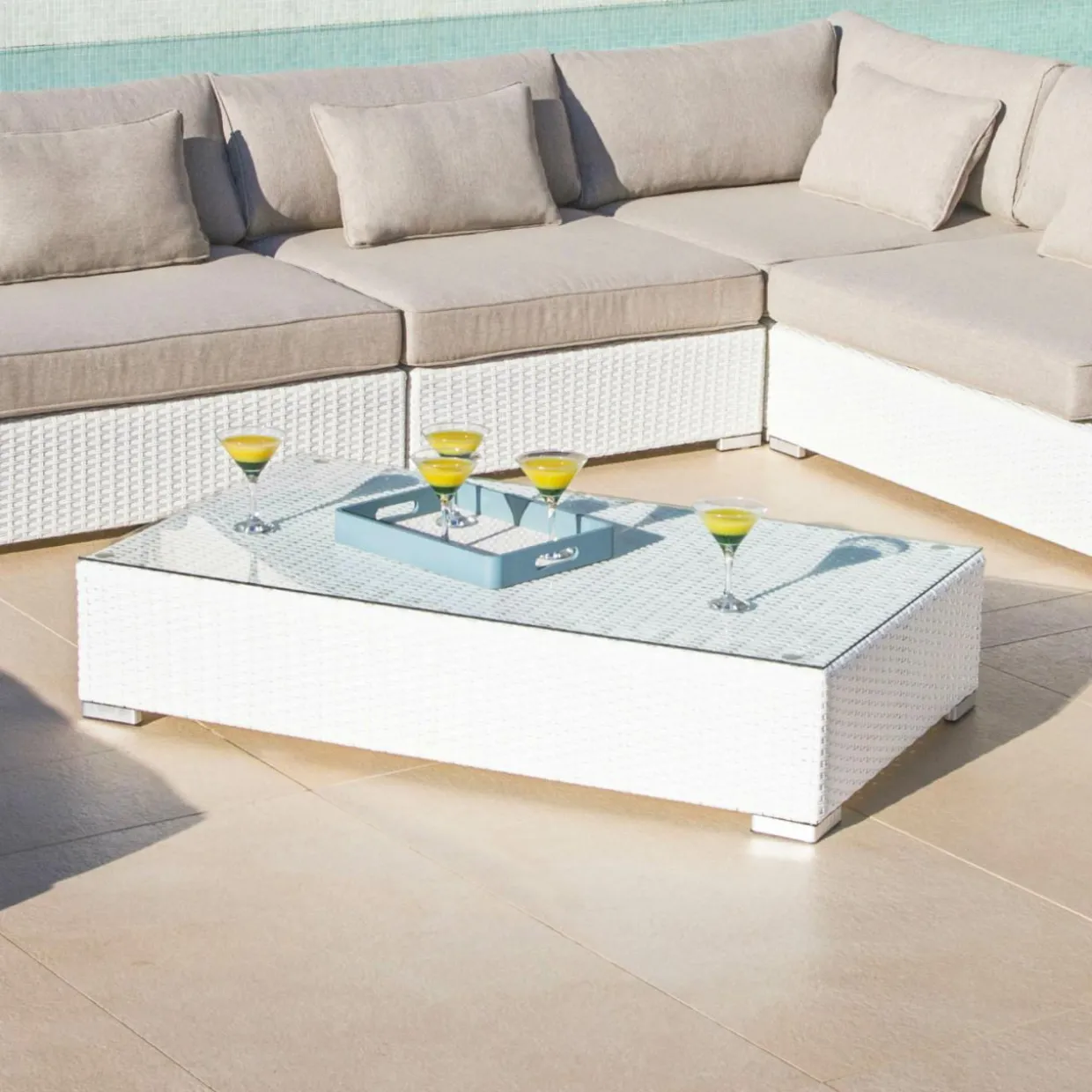 Salon de jardin d'angle en résine tressée 5 places Palma Blanc et taupe