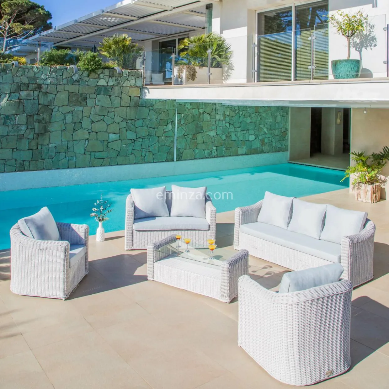 Salon de jardin en résine tressée 7 places 5 pcs Calvi Blanc et gris clair