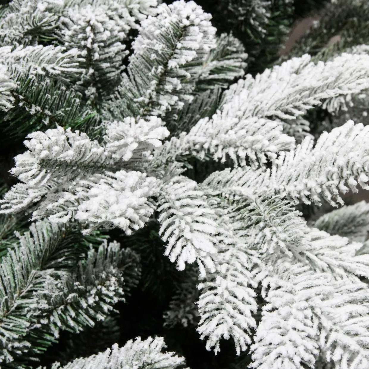 Sapin artificiel de Noël (H240 cm) Glorious Vert enneigé