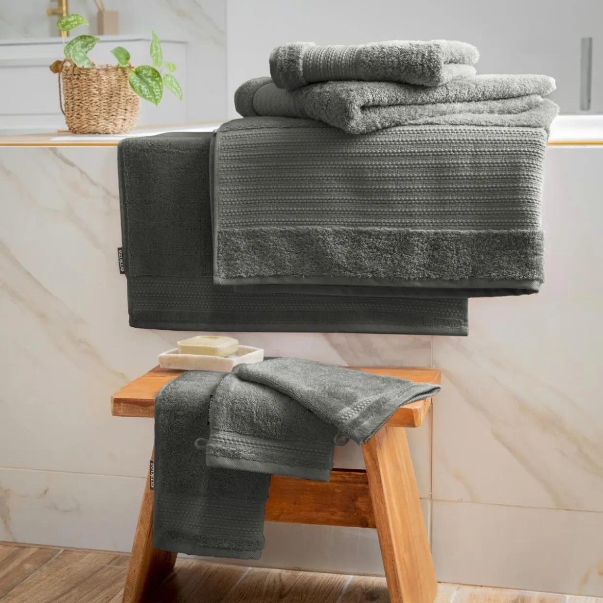 Serviette de bain coton bio (90 x 150 cm) Méline Vert romarin