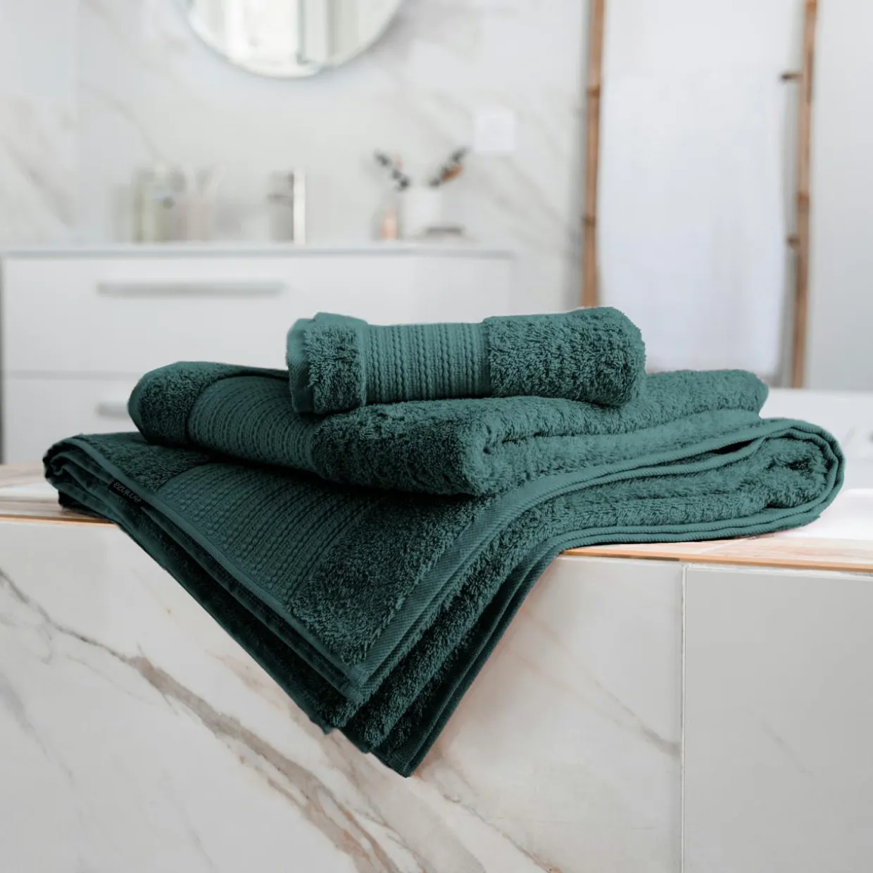 Serviette de bain coton bio (50 x 90 cm) Méline Vert émeraude