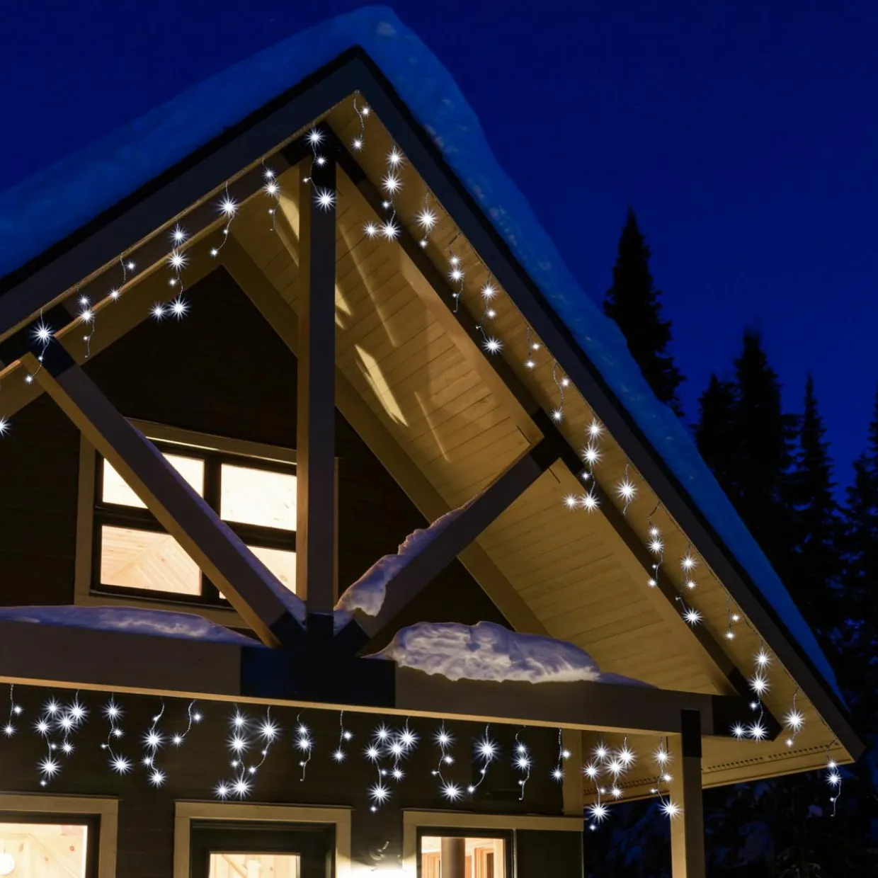 Stalactite lumineuse 5 m 119 LED câble noir Stars Blanc froid