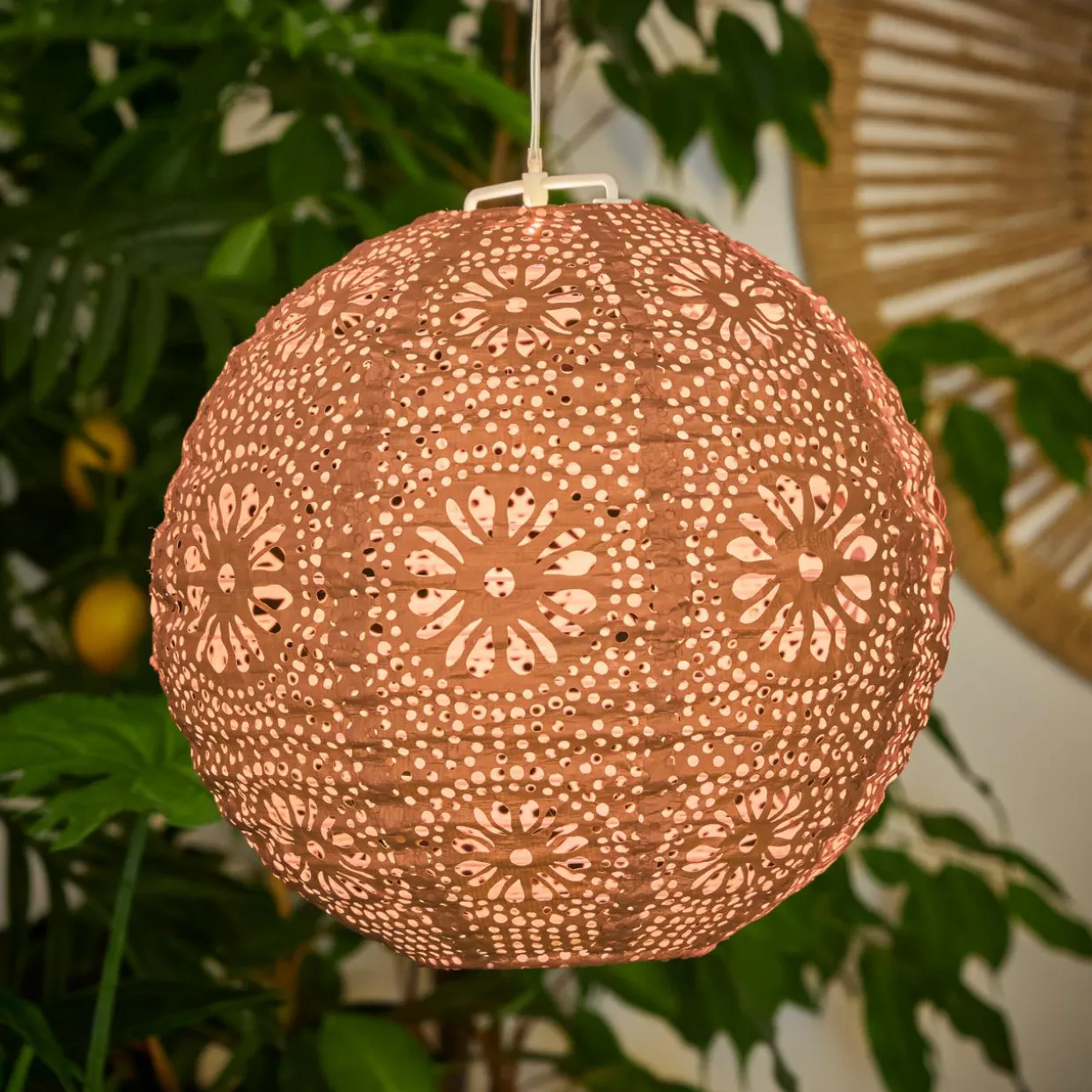 Suspension de jardin solaire (H23 cm) Lanterne ajourée Marron