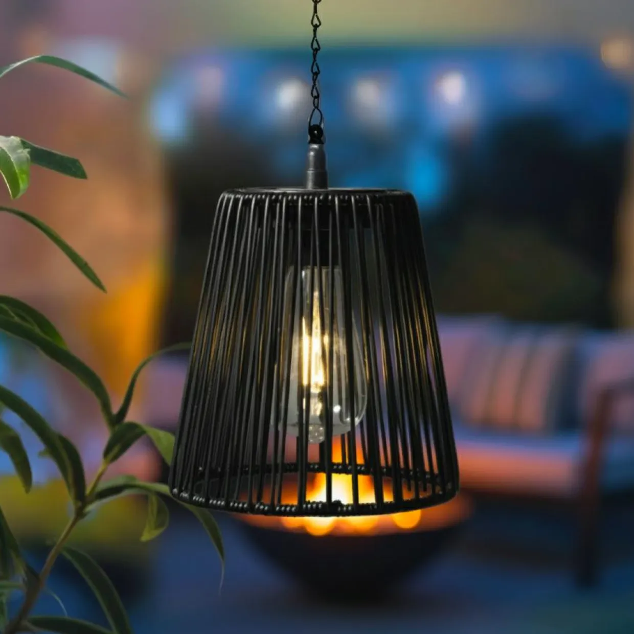 Suspension de jardin solaire LED (H58 cm) Midtown Noir