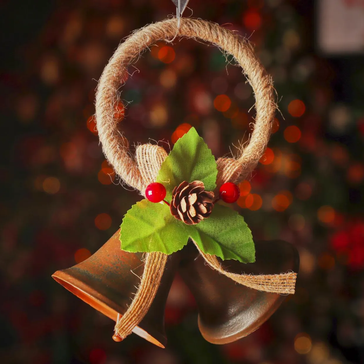 Suspension de Noël en métal (H10 cm) Clochettes d'antan Marron